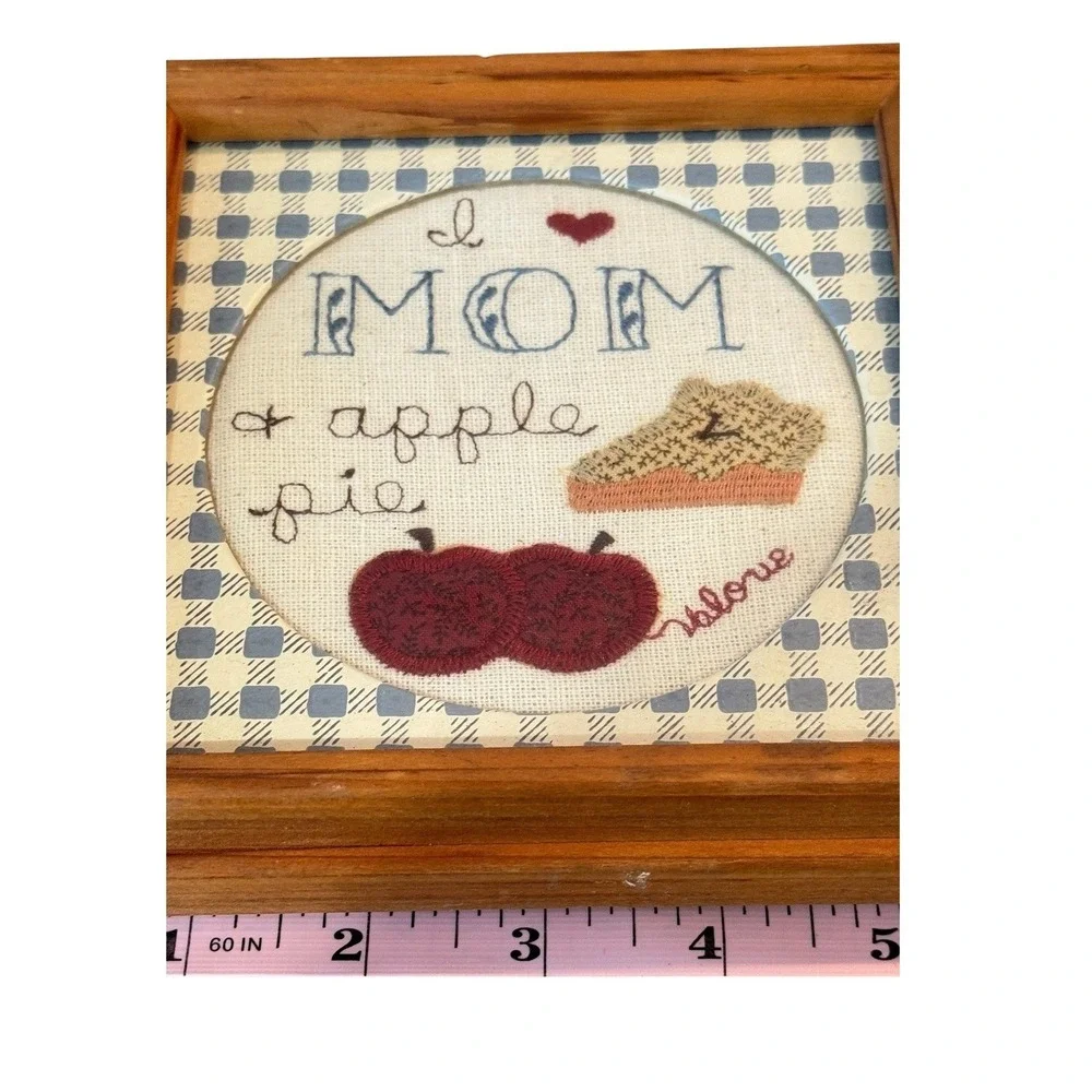 Vintage 1993 Hand Embroidered I Love Mom & Apple‎ Pie Framed Wall Art 5x5